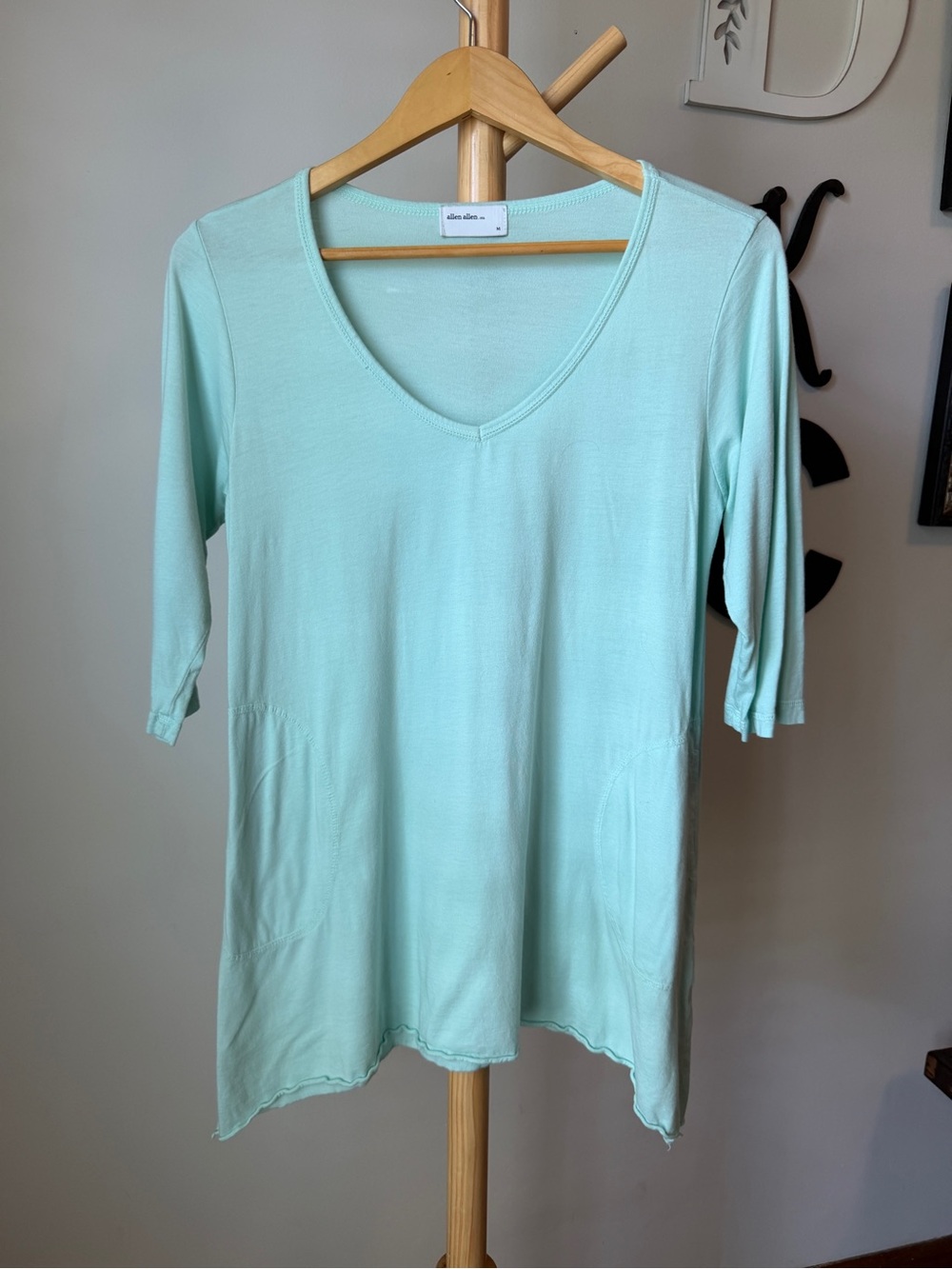 Allen Allen Slub Angle 3/4 Sleeve Tunic Size Medium T Shirt Aqua Top